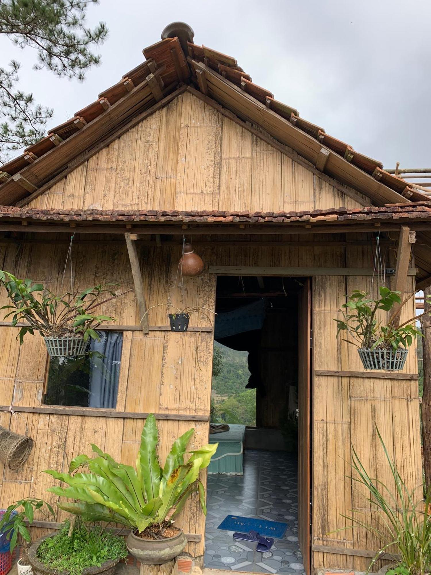 Homestay Niem T'Ri Mang Pen Kon Von Kla Kültér fotó