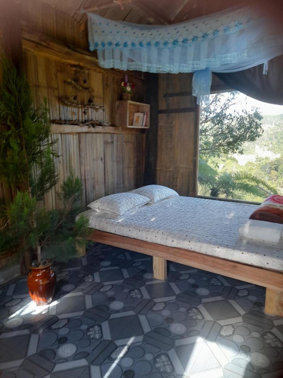Homestay Niem T'Ri Mang Pen Kon Von Kla Kültér fotó